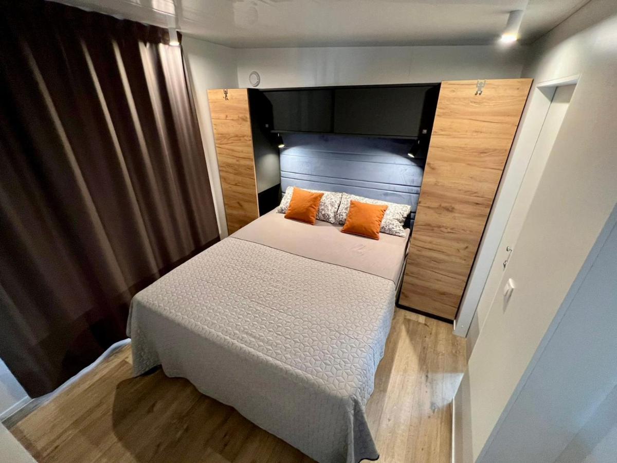 סלצה Villa Family Grand De Luxe Mobilhome מראה חיצוני תמונה