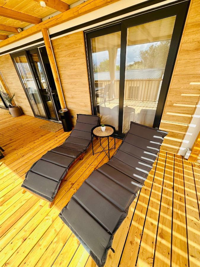 סלצה Villa Family Grand De Luxe Mobilhome מראה חיצוני תמונה